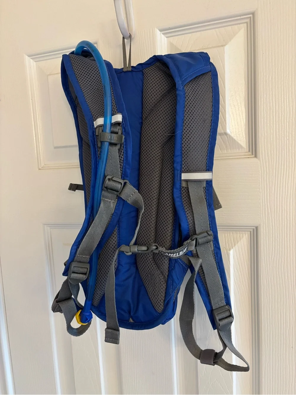 CamelBak Rogue Hydration Backpack Blue Cycling Hiking Hydration Pack Reservoir